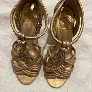 Tory Burch Braided Stiletto Sandal - Gold, Size 6